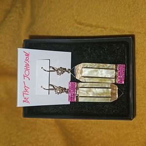 Betsey Johnson Pencil w/ Pearl Earrings NWT!!!